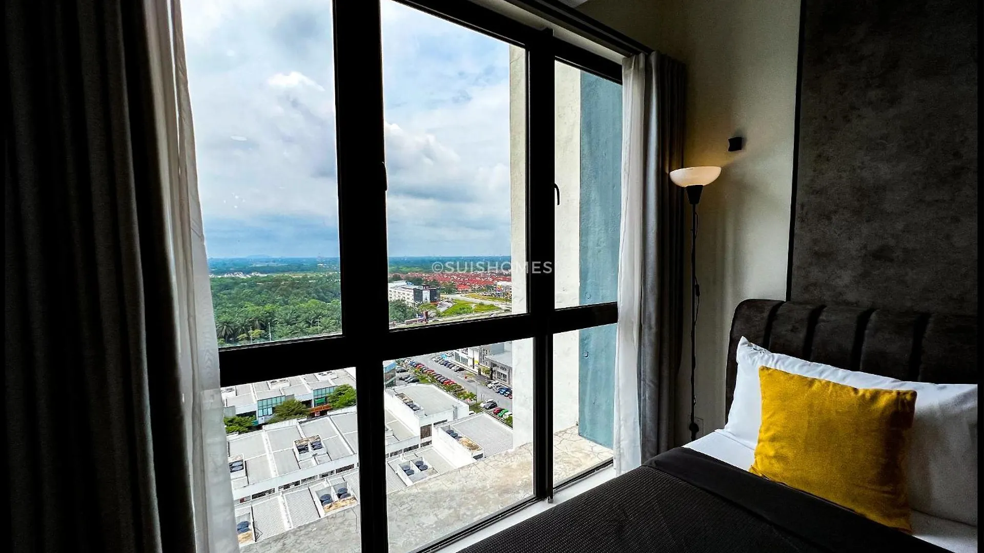 Near Klia - Kipcore Suite B - Town Centre Sepang