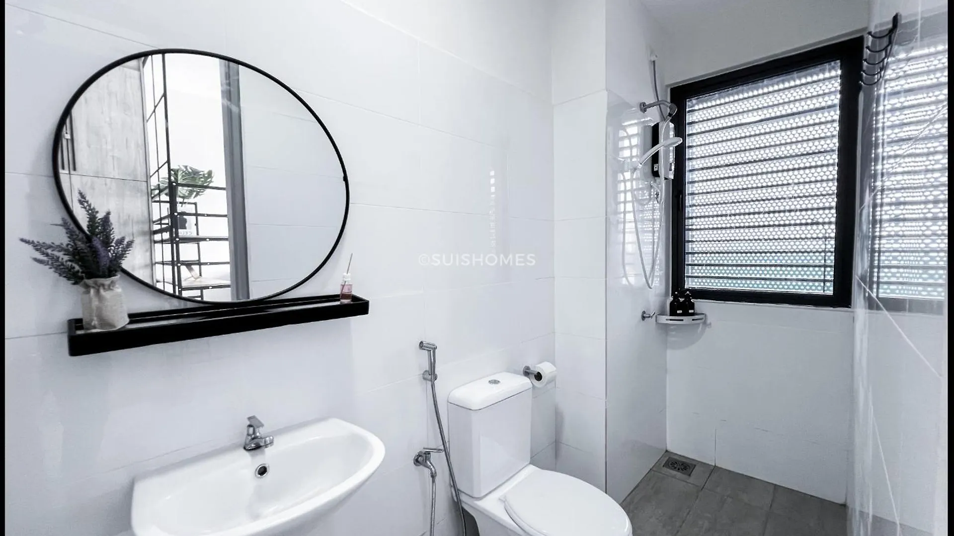 Near Klia - Kipcore Suite B - Town Centre Sepang Malaysia